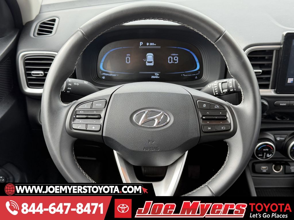 Used 2025 Ultimate Red Hyundai SEL image 14