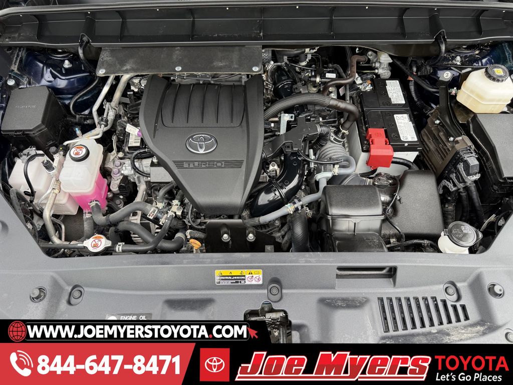 Used 2025 Blueprint Toyota LE image 31