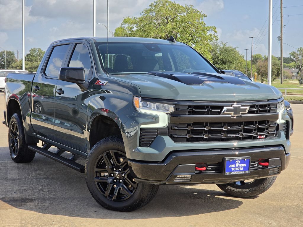 Used 2025 Cypress Gray Chevrolet LT Trail Boss image 2