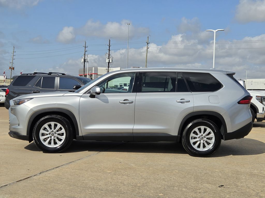 Used 2025 Celestial Silver Metallic Toyota XLE image 6