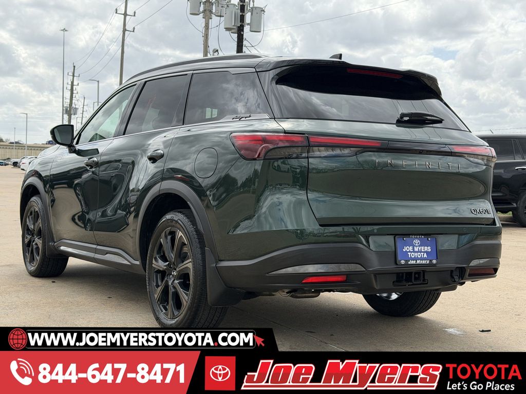 Used 2026 Deep Emerald Black Obsidian INFINITI Autograph image 7