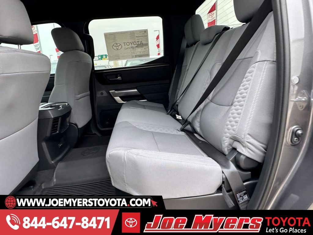 2025 Toyota Tundra SR5 - Photo 18