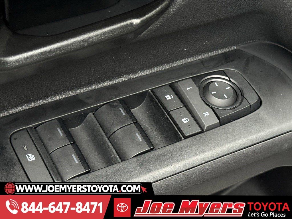 New 2026 Celestial Silver Toyota SR5 image 15