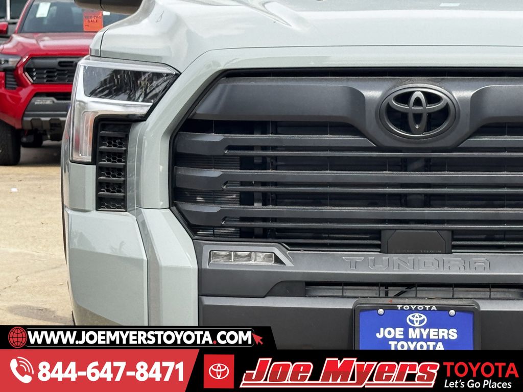 Used 2026 Lunar Rock Toyota SR5 image 5