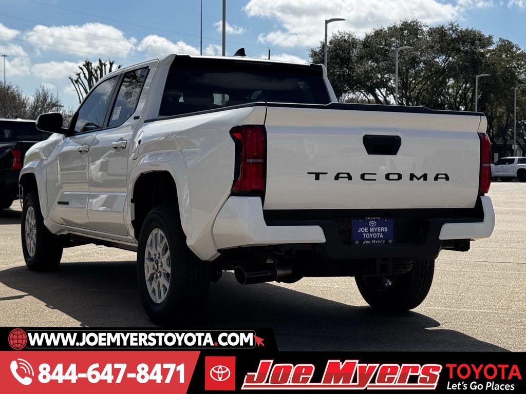 New 2026 Ice Cap Toyota SR5 image 7