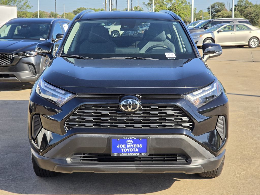 Used 2025 Midnight Black Metallic Toyota XLE image 3