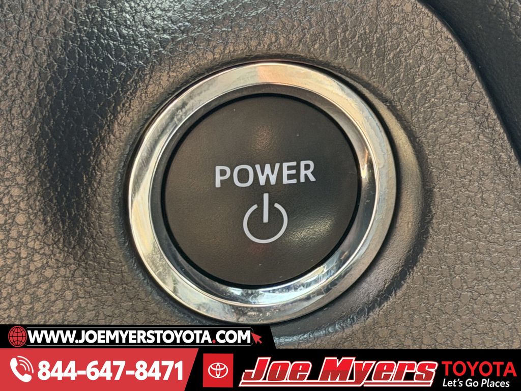 Used 2024 Midnight Black Metallic Toyota XLE Premium image 22