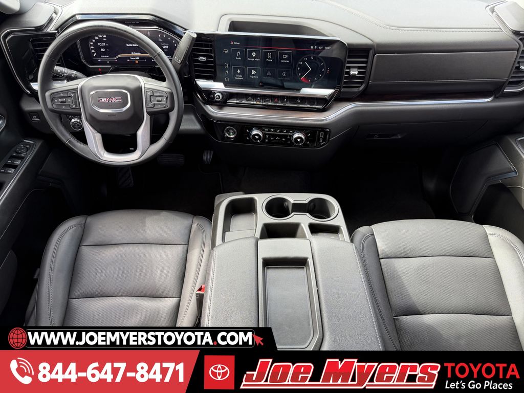 Used 2024 Summit White GMC SLT image 13