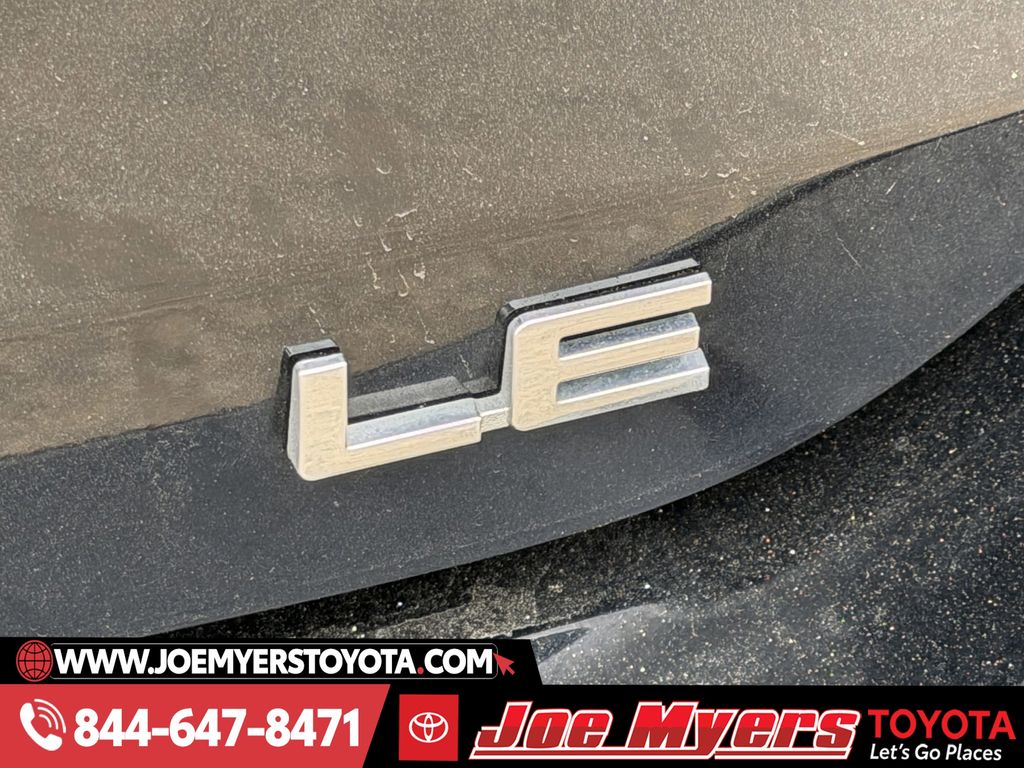 Used 2025 Midnight Black Metallic Toyota LE image 11