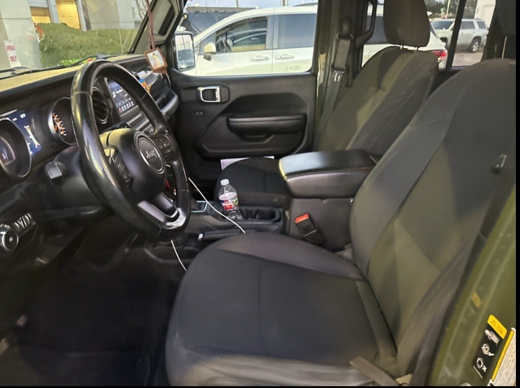 Used 2021 Jeep Wrangler Unlimited Sport Altitude SUV