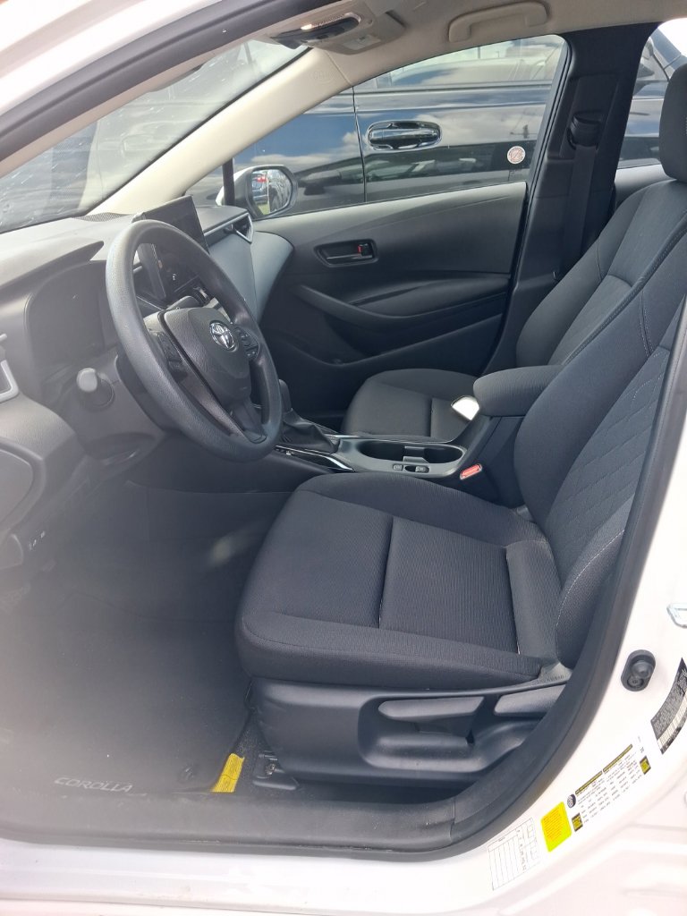 Used 2026 Ice Toyota LE image 5