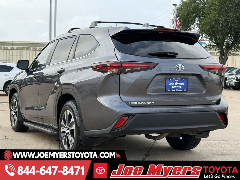 Used 2024 Magnetic Gray Metallic Toyota XLE image 7