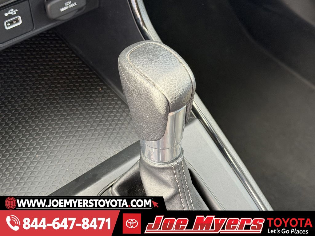 Used 2025 Crystal Black Pearl Honda LX image 20