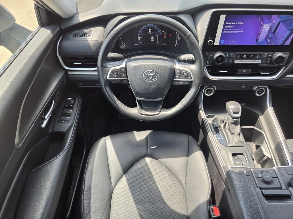 Used 2025 Celestial Silver Metallic Toyota XLE image 14