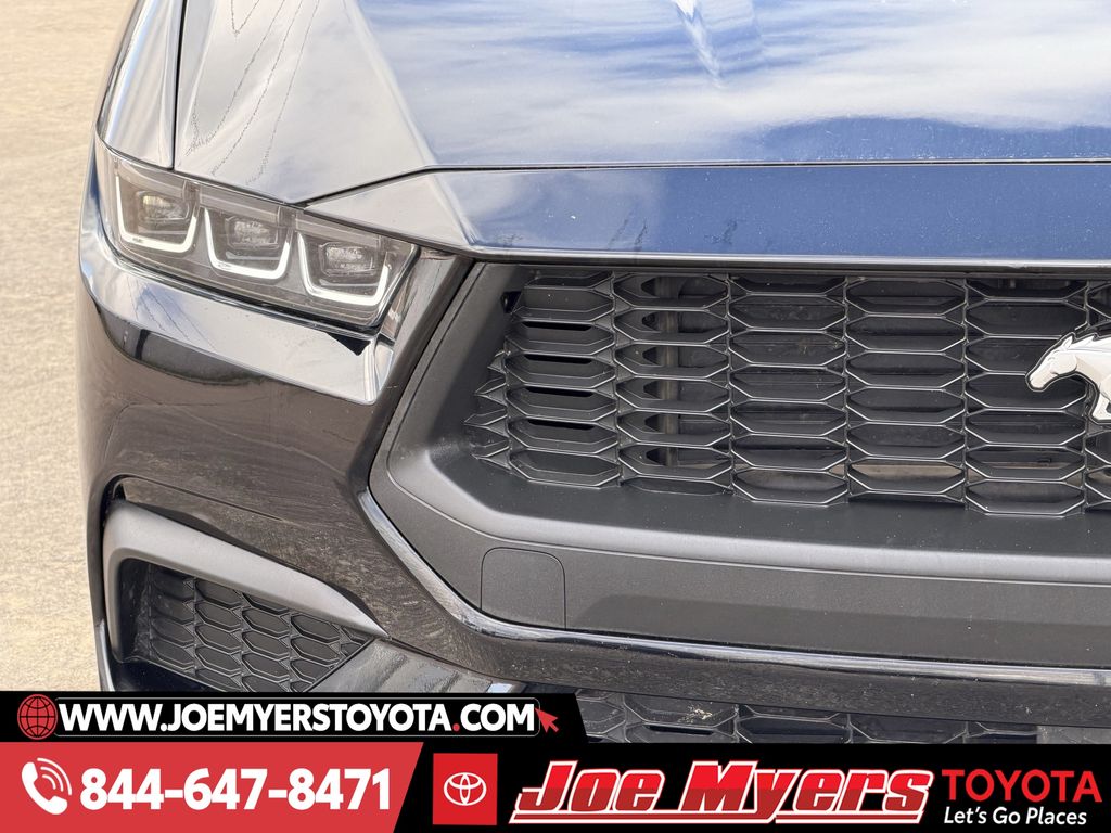 Used 2024 Shadow Black Ford Ecoboost Premium image 5