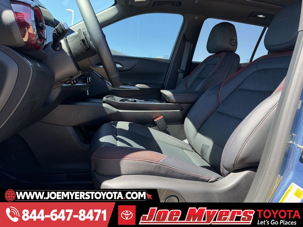 Used 2025 Lakeshore Blue Metallic Chevrolet RS image 27