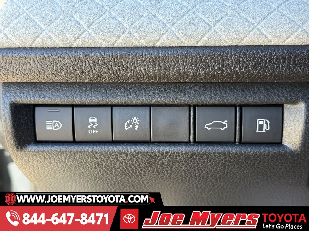 New 2026 Underground Toyota XLE image 16