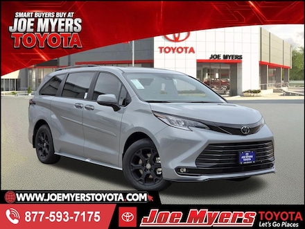 2026 Toyota Sienna Woodland Edition Van Passenger Van