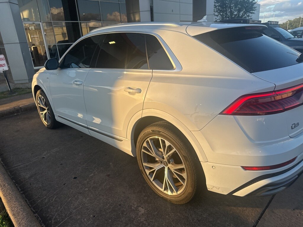 2021 Audi Q8 55 Premium Plus photo 4