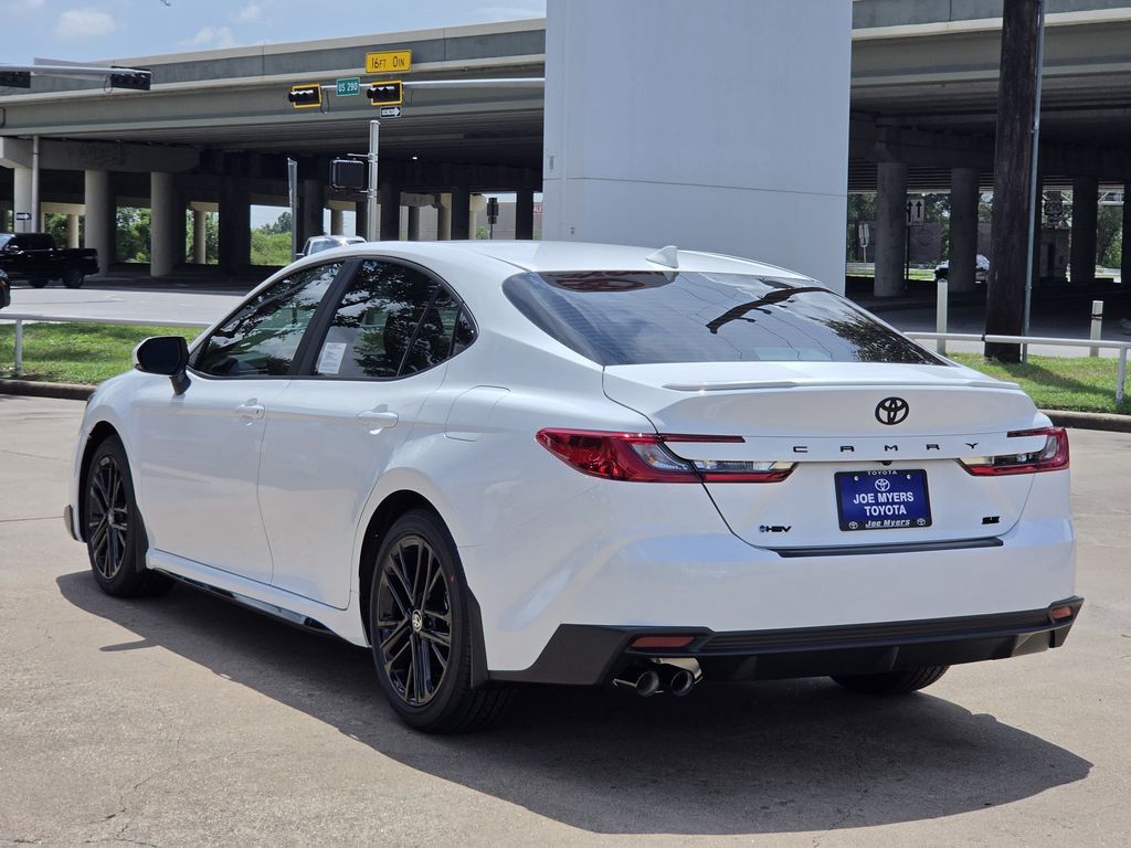 New 2026 Ice Cap Toyota SE image 7