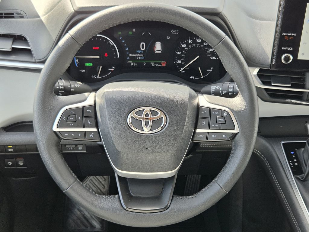 Used 2026 Heavy Metal Toyota XLE image 15