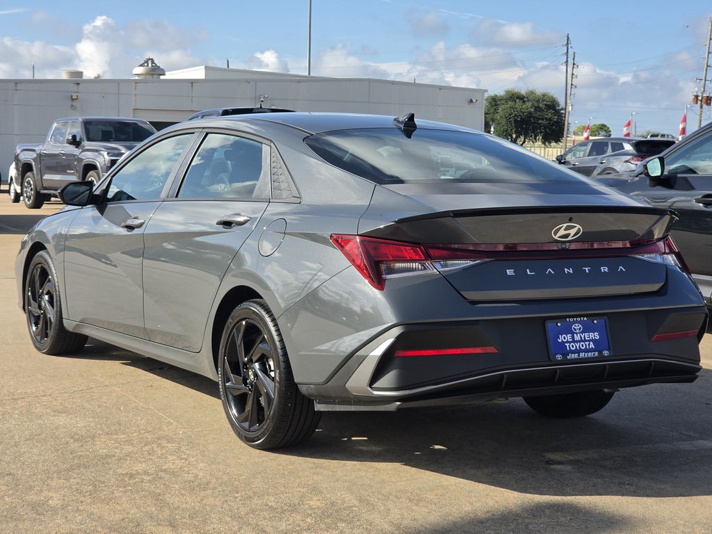 Used 2026 Ecotronic Gray Hyundai SEL Sport image 7