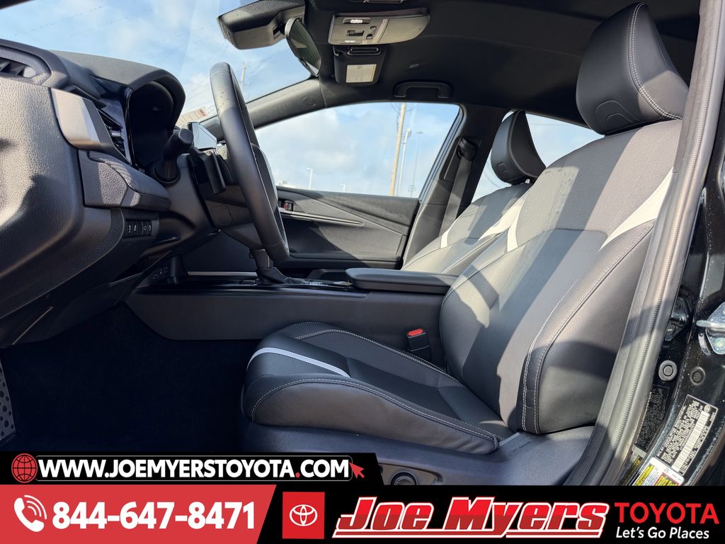 Used 2025 Midnight Black Metallic Toyota SE image 27