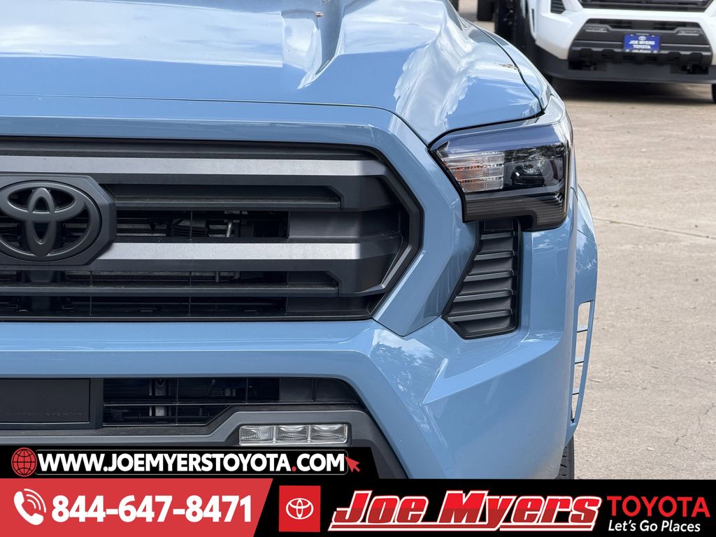 New 2026 Heritage Blue Toyota SR5 image 4