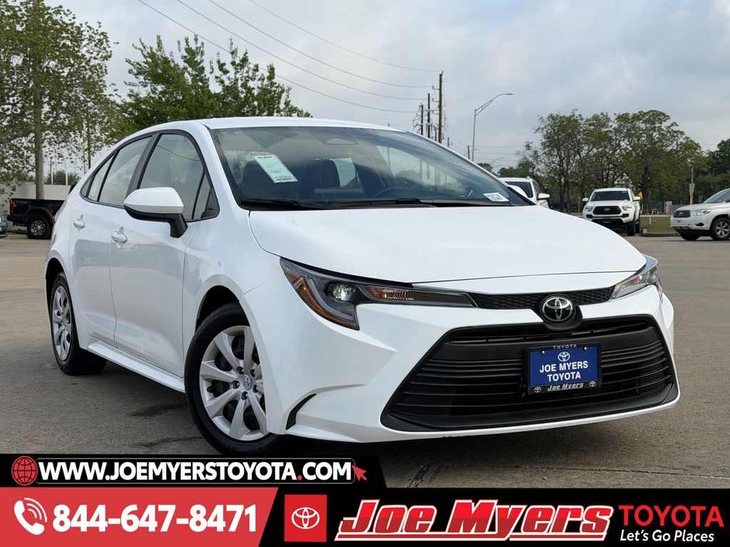 Used 2024 Ice Cap Toyota LE image 2