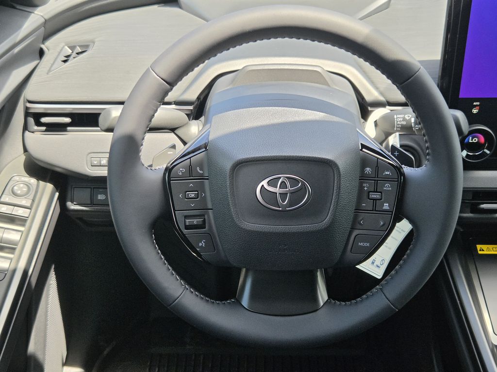 New 2026 Wind Chill Pearl Toyota SE image 14
