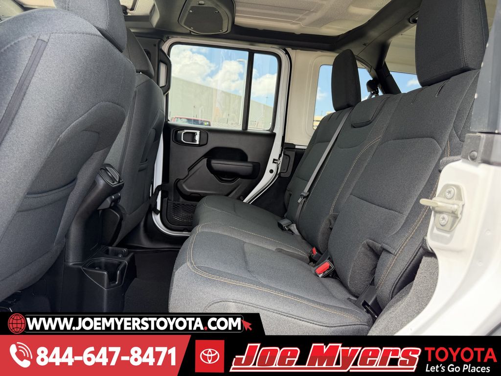 Used 2024 Bright White Clearcoat Jeep Sport S image 27