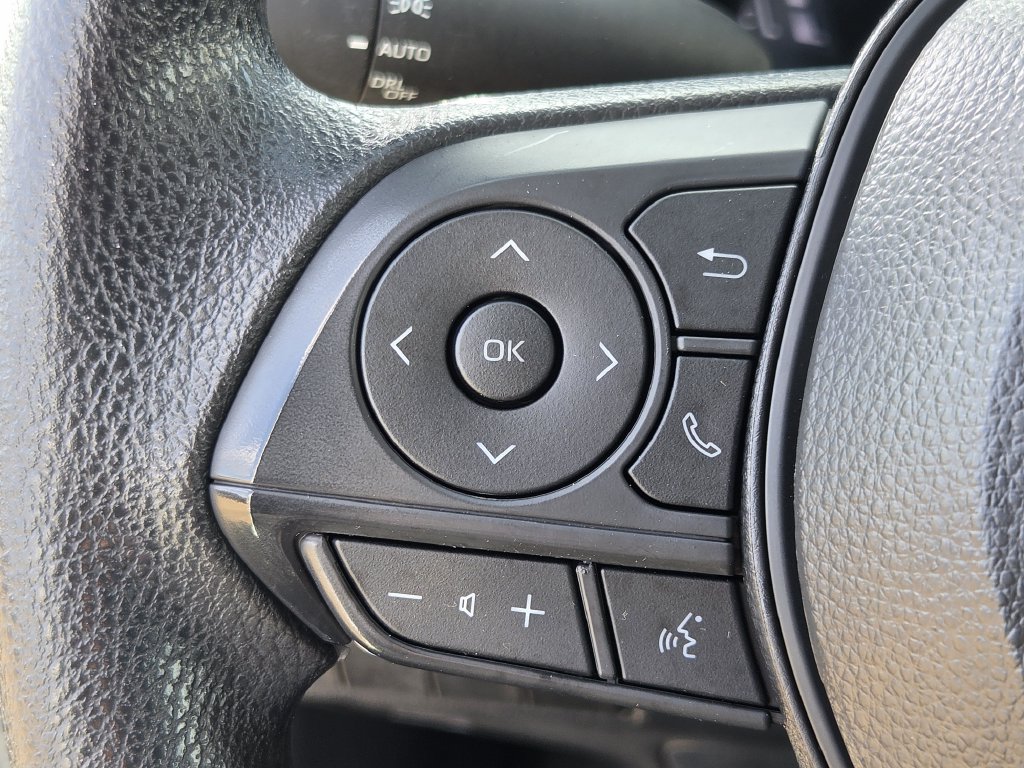 Used 2026 Pearl Toyota LE image 23