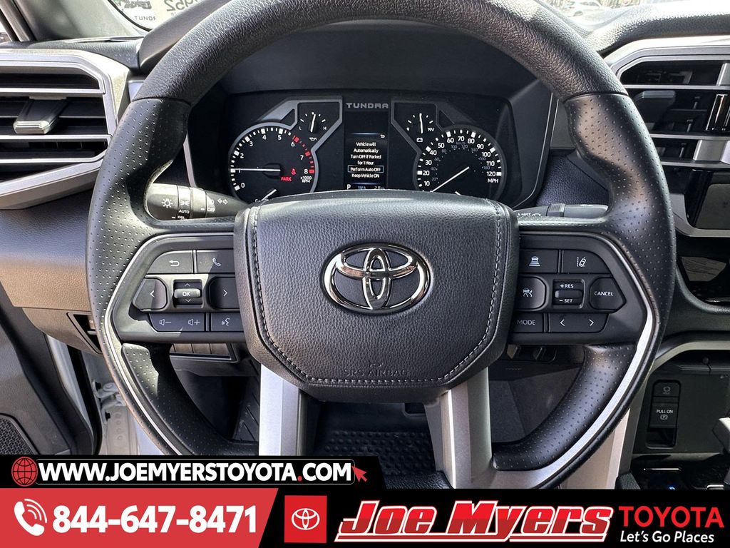 2025 Toyota Tundra SR5 - Photo 11
