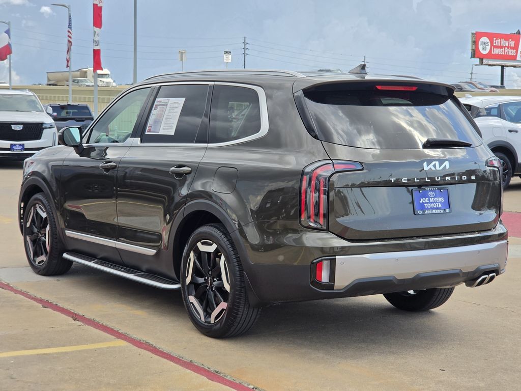 Used 2025 Dark Moss Kia EX image 7