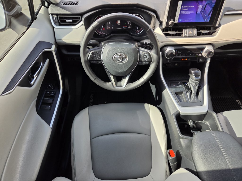 Used 2024 Silver Sky Metallic Toyota XLE Premium image 14