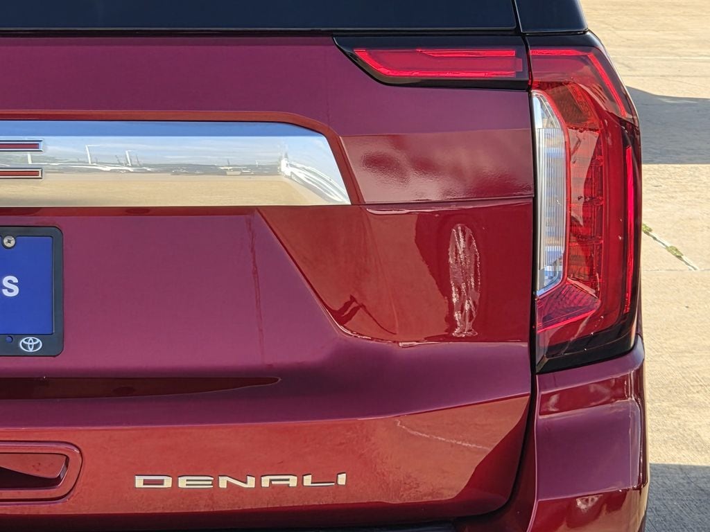 Used 2021 Cayenne Red Tintcoat GMC Denali image 9