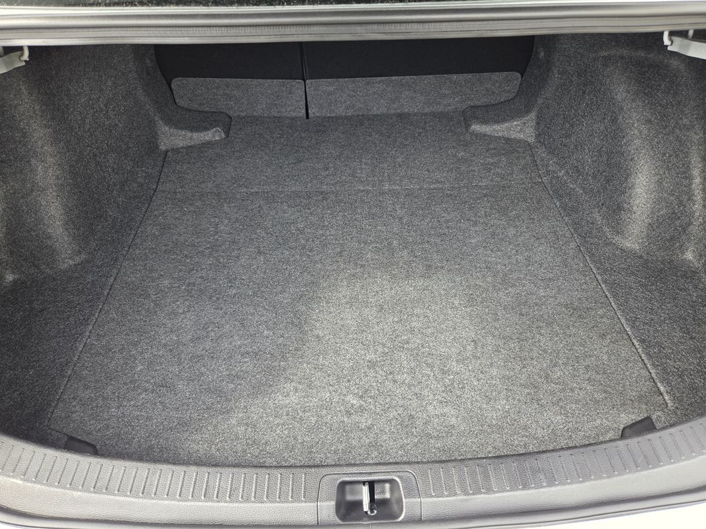 Used 2026 Ice Toyota LE image 28