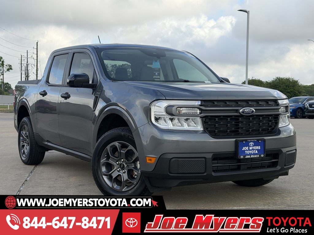 Used 2024 Carbonized Gray Metallic Ford XLT image 2