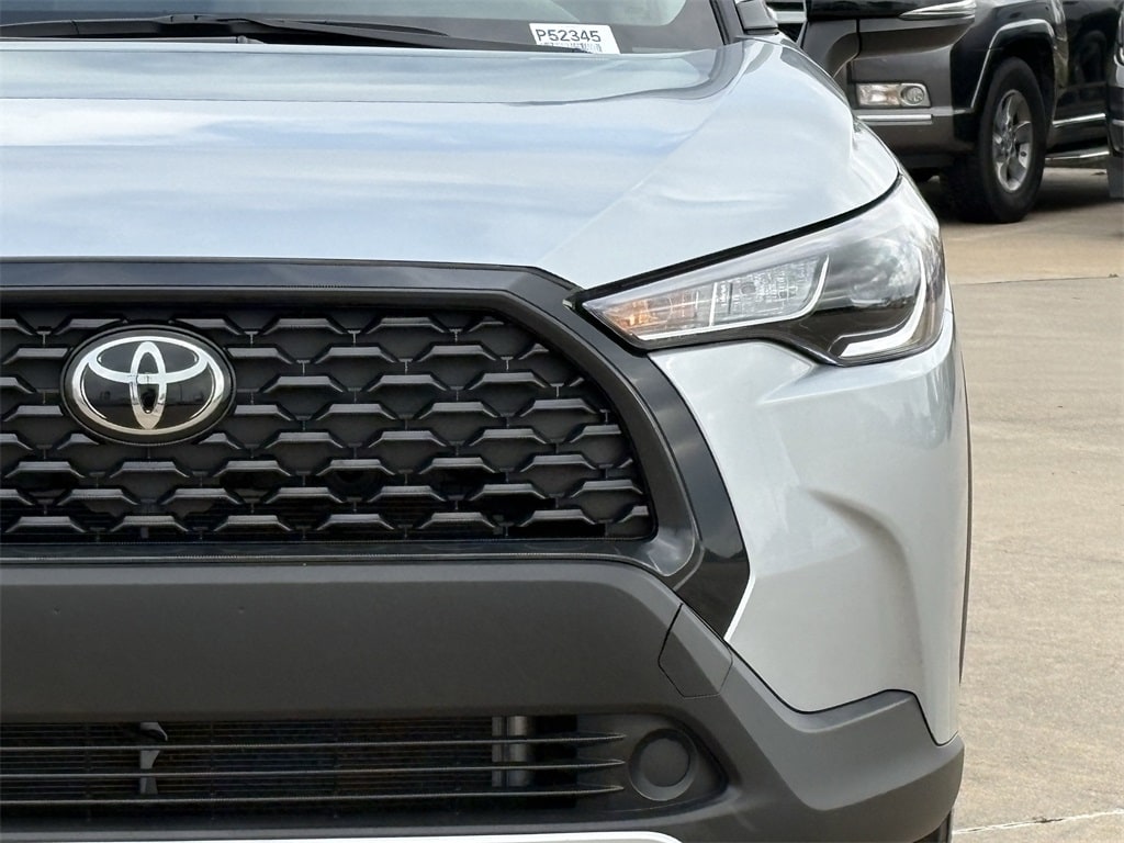 Used 2025 Toyota Corolla Cross LE SUV