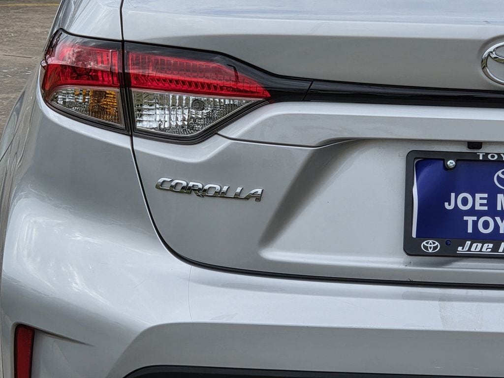 Used 2026 Classic Silver Metallic Toyota LE image 10