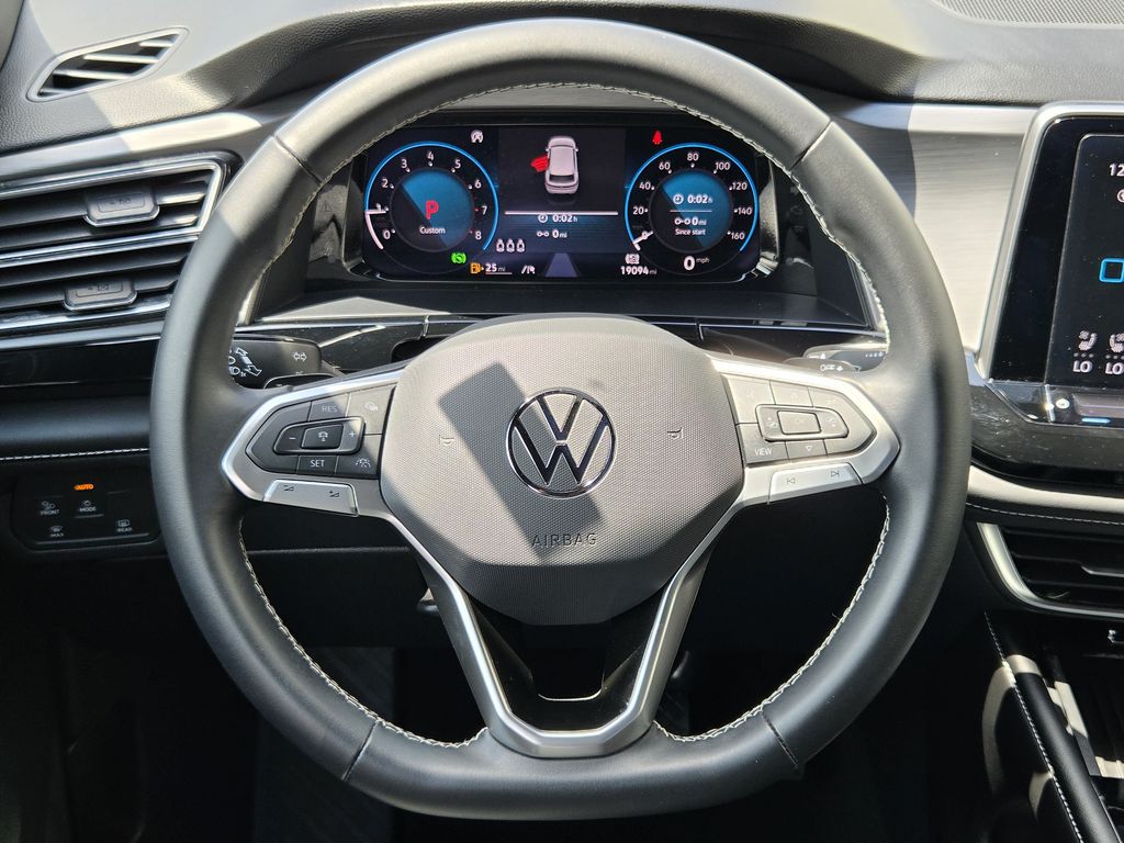 Used 2026 Silver Mist Metallic Volkswagen SE w/Technology image 14