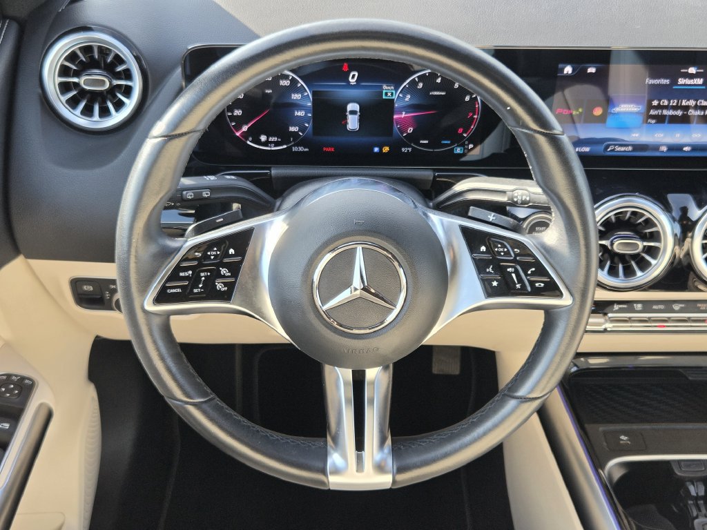 Used 2025 White Mercedes-Benz GLA 250 image 14