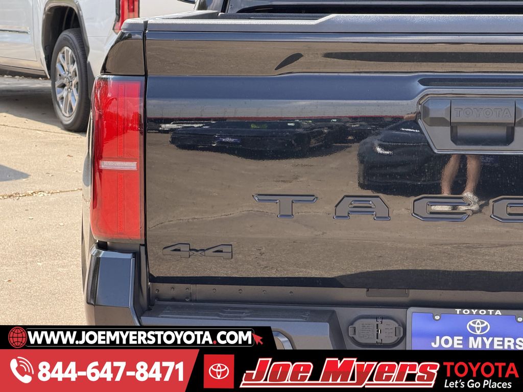 New 2026 Black Toyota SR5 image 10