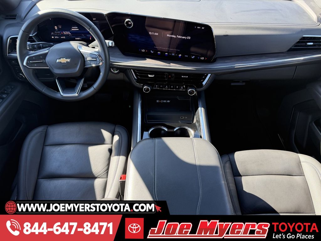 Used 2025 Black Chevrolet LT image 13