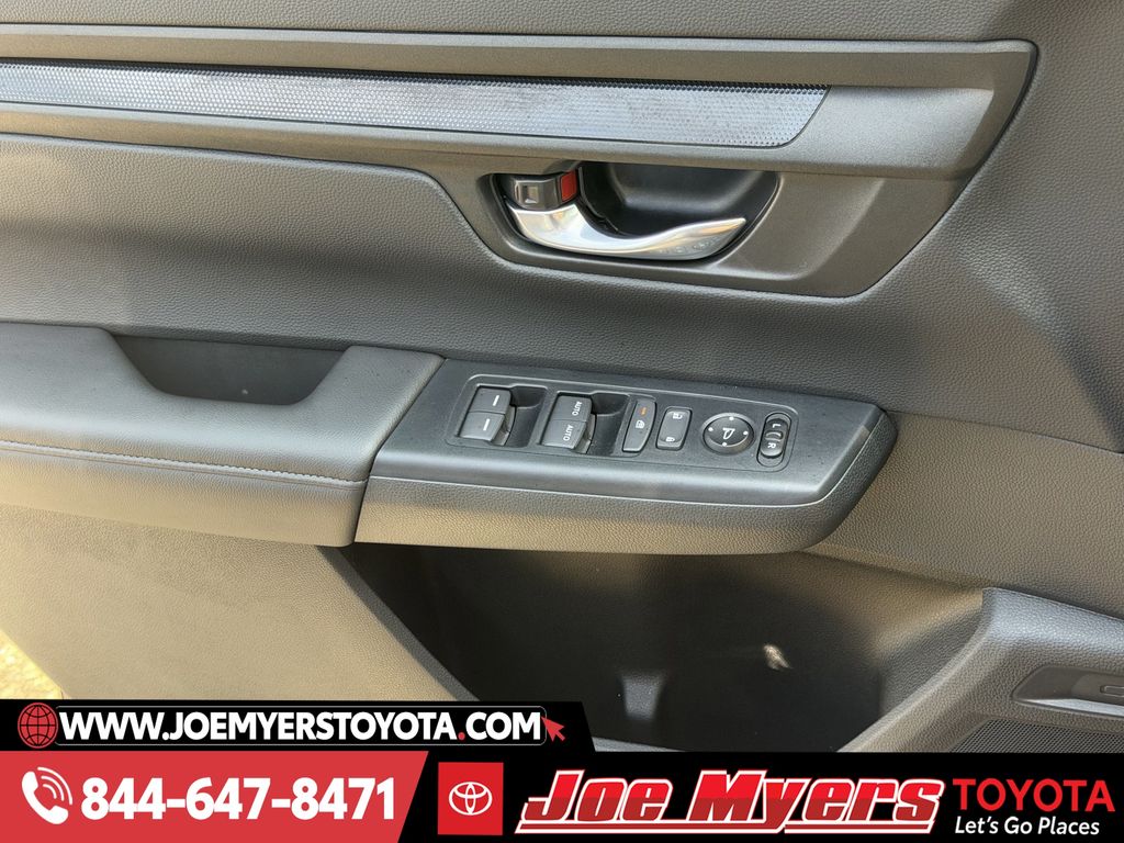 Used 2026 Urban Gray Pearl Honda EX image 24