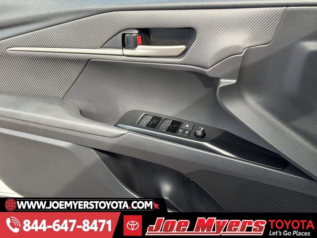 Used 2025 Ice Toyota SE image 26