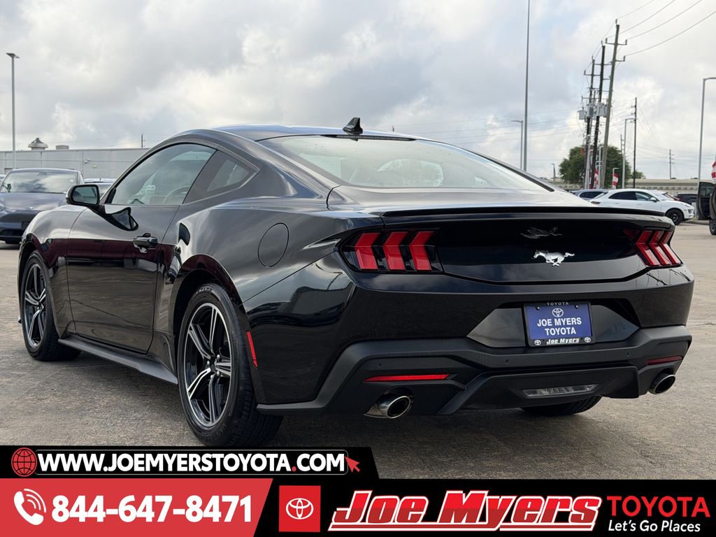 Used 2024 Shadow Black Ford Ecoboost Premium image 7