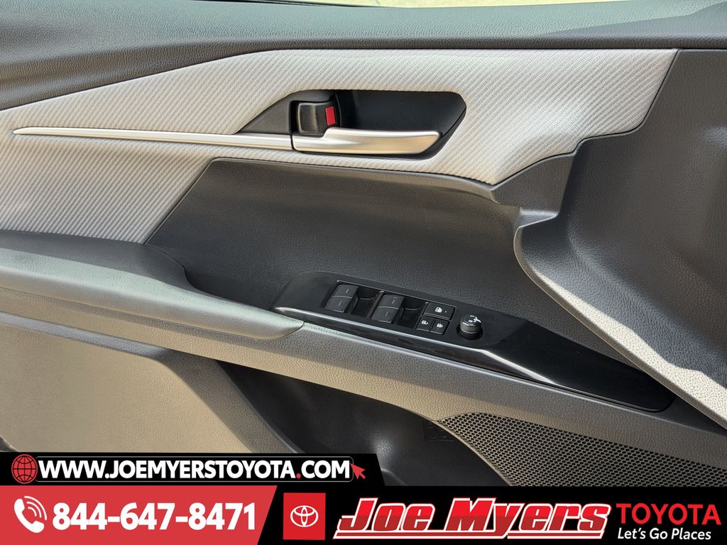 Used 2025 Midnight Black Metallic Toyota SE image 26