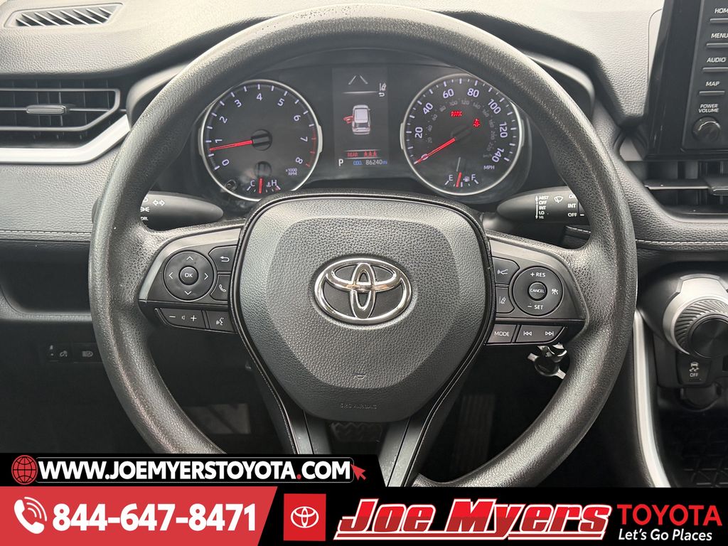 Used 2022 Magnetic Gray Metallic Toyota LE image 15