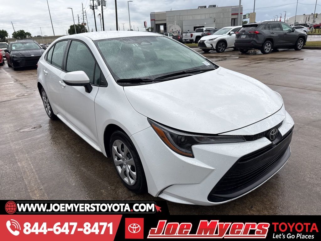 Used 2025 White Toyota LE image 2